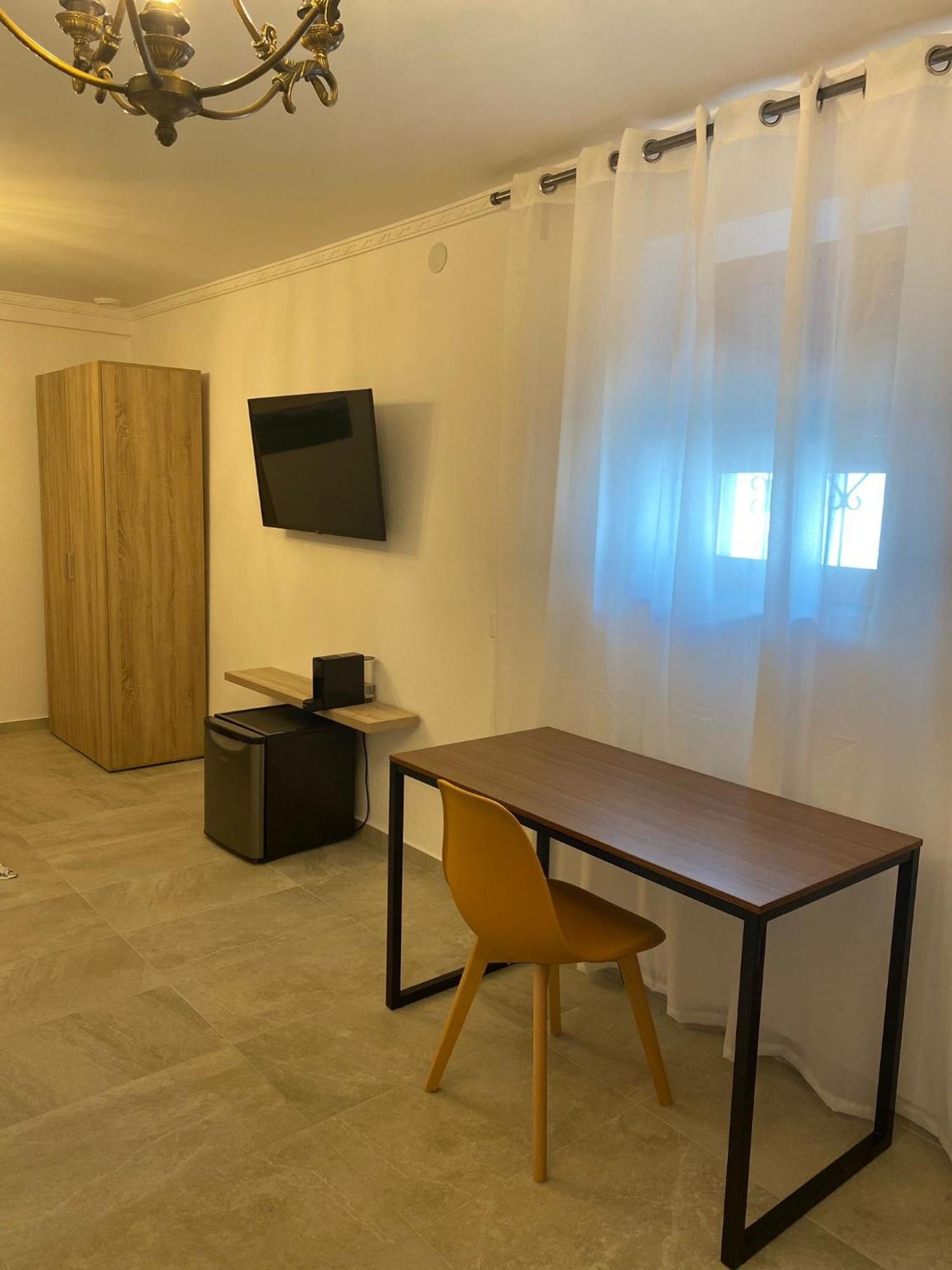 Suites Benalup Centro Екстер'єр фото